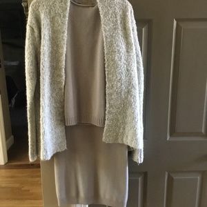 Saks Fifth Avenue Cashmere tank sm NWT- matching skirt and jacket listed as well
